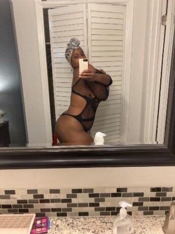 remix-female-escorts-in-dallas-tx-1-945-386-0855-big-4