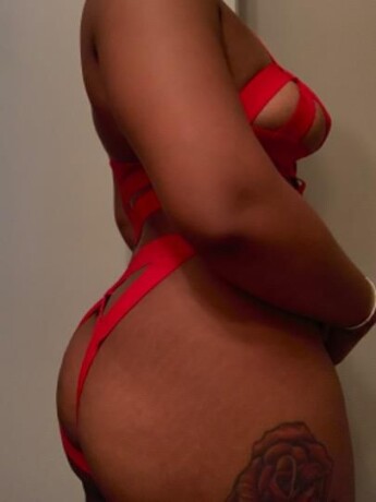 nicole-female-escorts-in-baton-rouge-la-210-817-5985-big-1